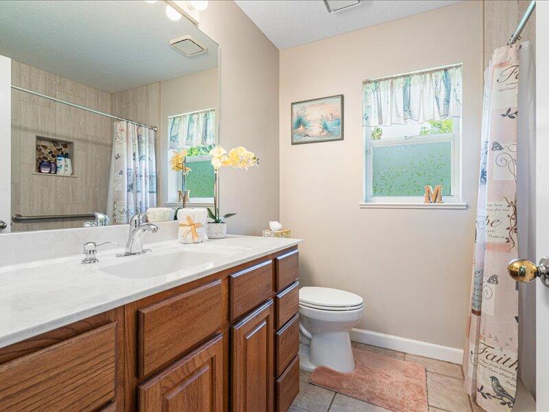 PORT ST LUCIE SECTION 48 1ST REPLAT - Residential