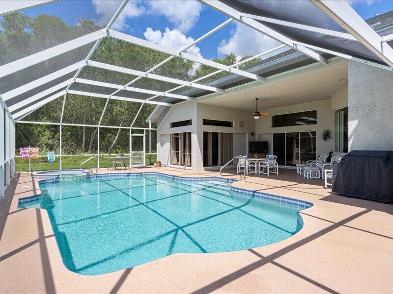 PORT ST LUCIE SECTION 48 1ST REPLAT - Residential