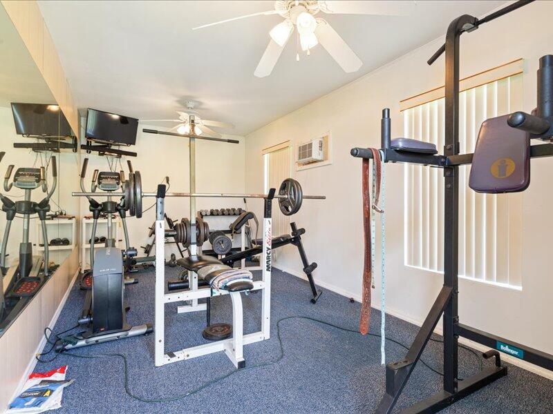 PORT ST LUCIE SECTION 48 1ST REPLAT - Residential