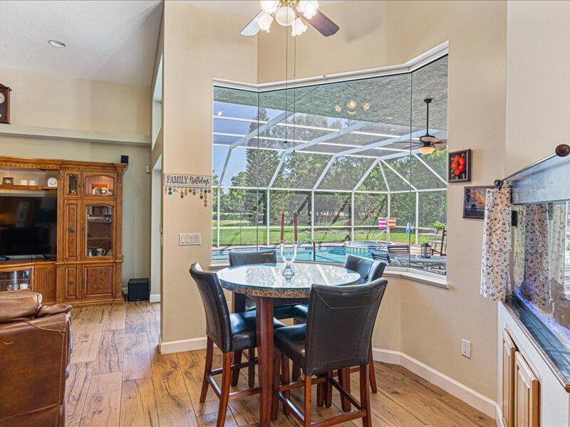 PORT ST LUCIE SECTION 48 1ST REPLAT - Residential