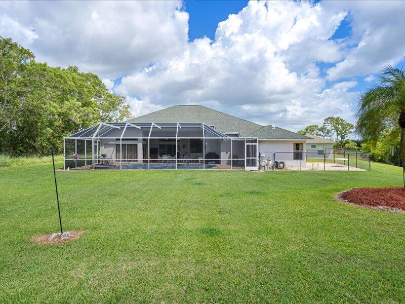 PORT ST LUCIE SECTION 48 1ST REPLAT - Residential