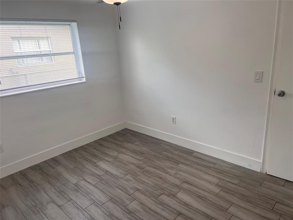 Sunrise Golf Village Sec - Residential