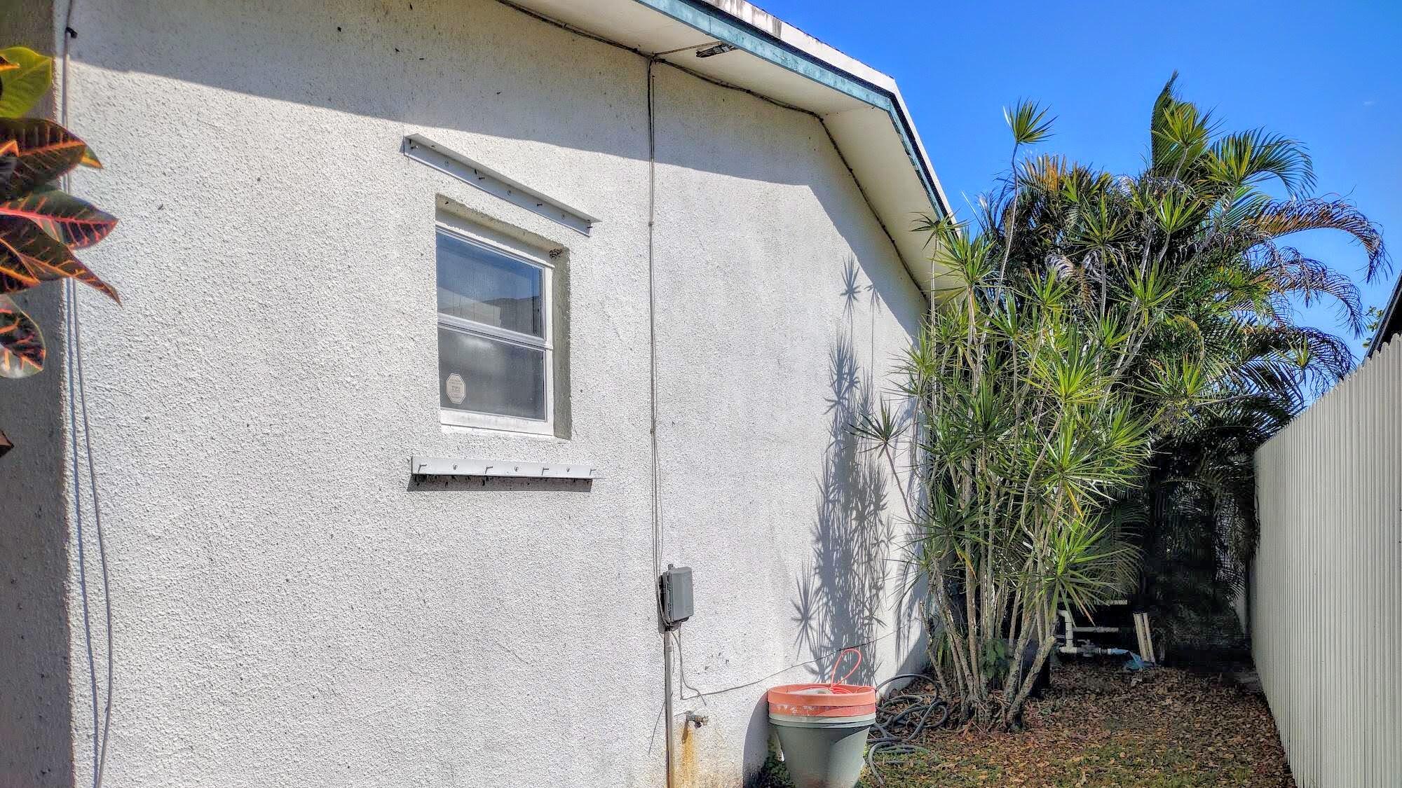 KNOLLS 1ST SEC REPLAT - Residential