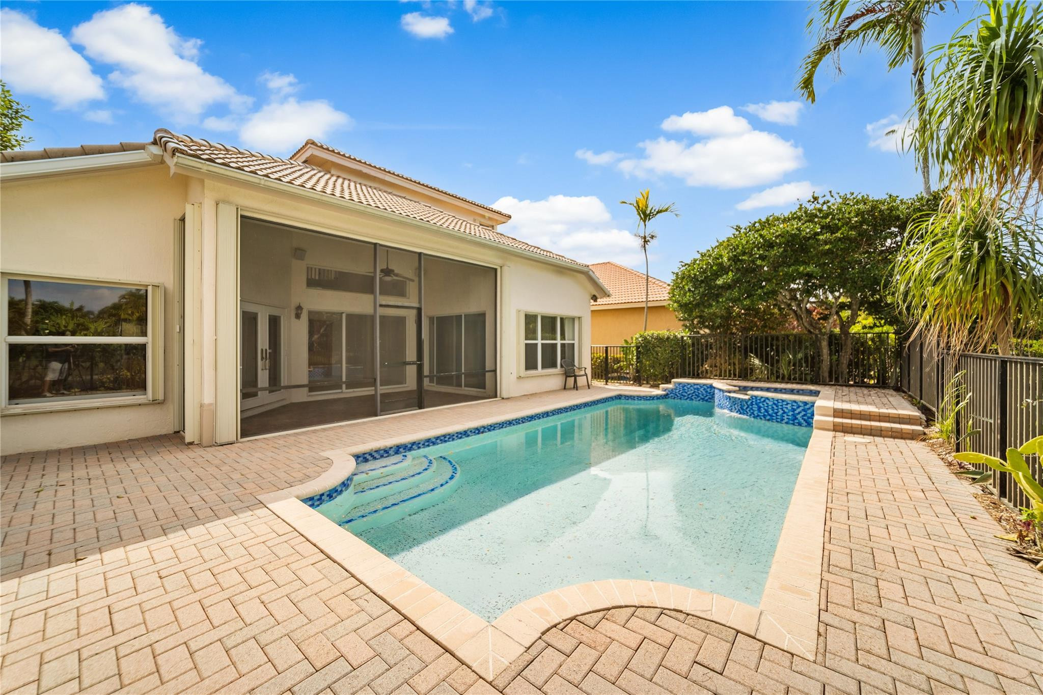 Parkland Isles - Residential