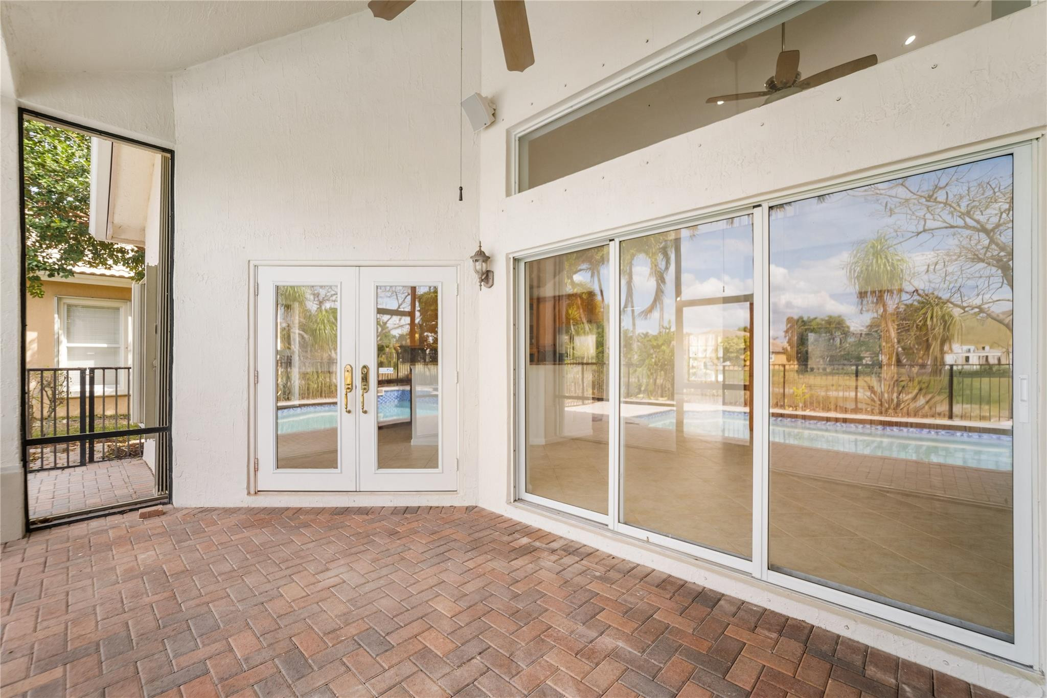 Parkland Isles - Residential