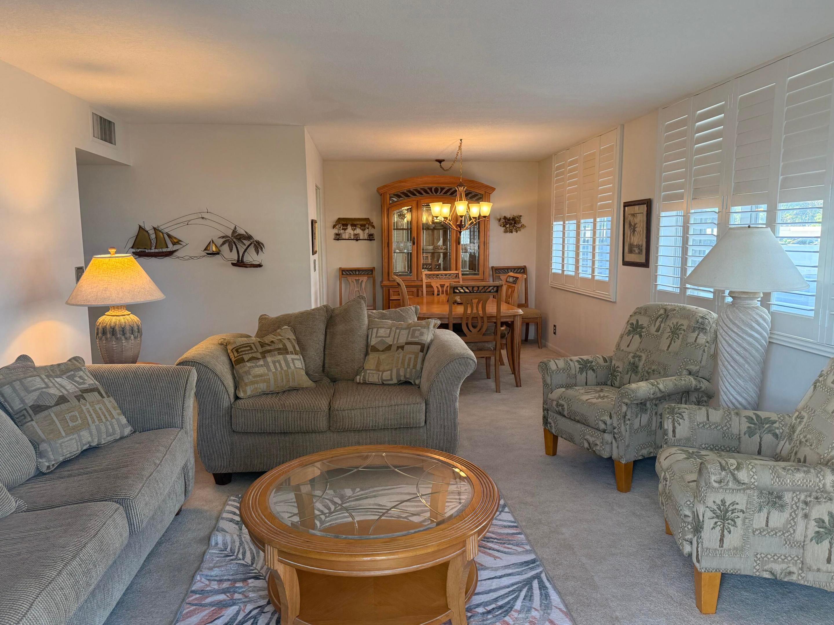 BOCA TOWERS CONDO PORTION - Residential Lease