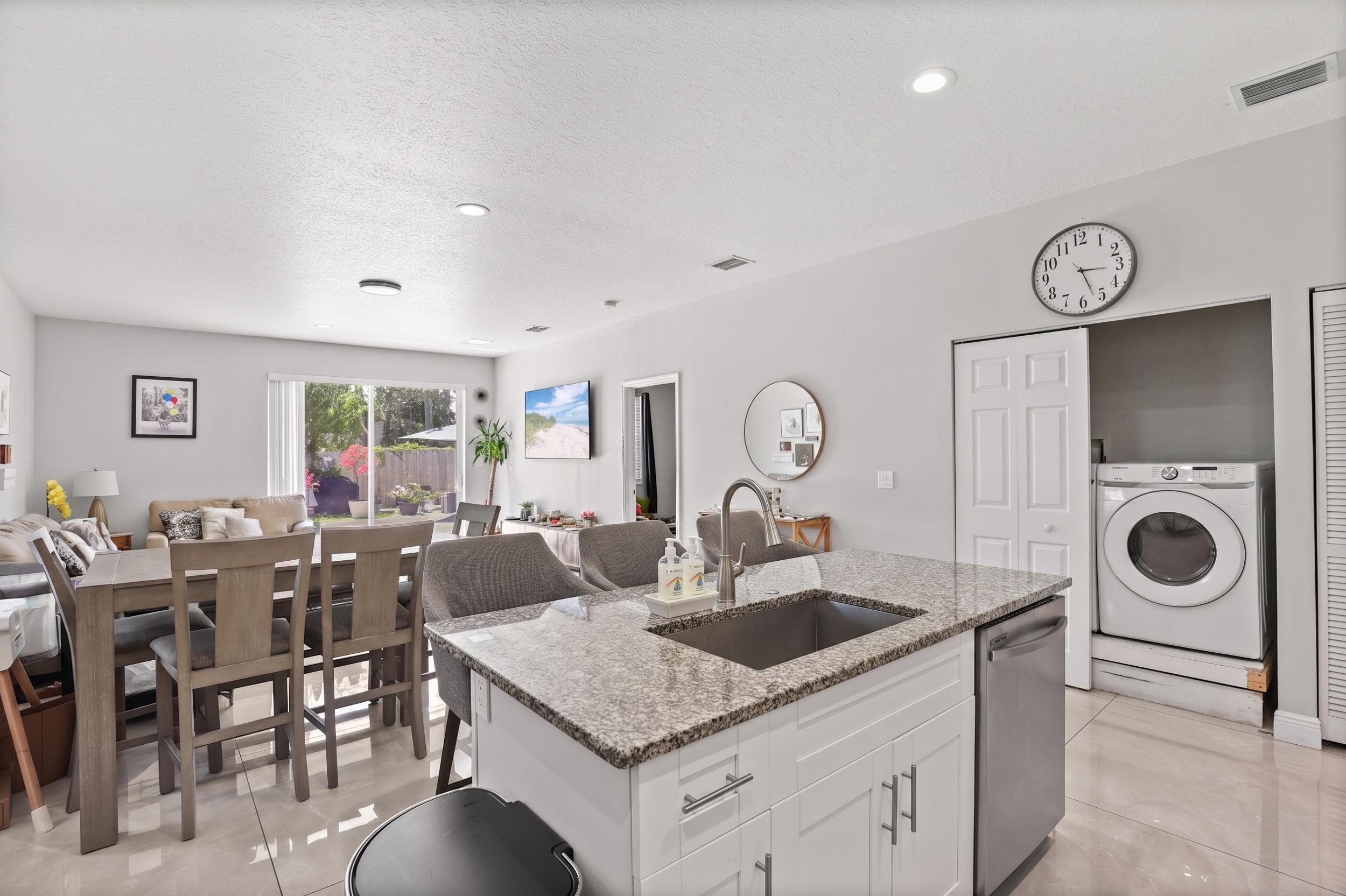 GREENACRES 2 - Residential