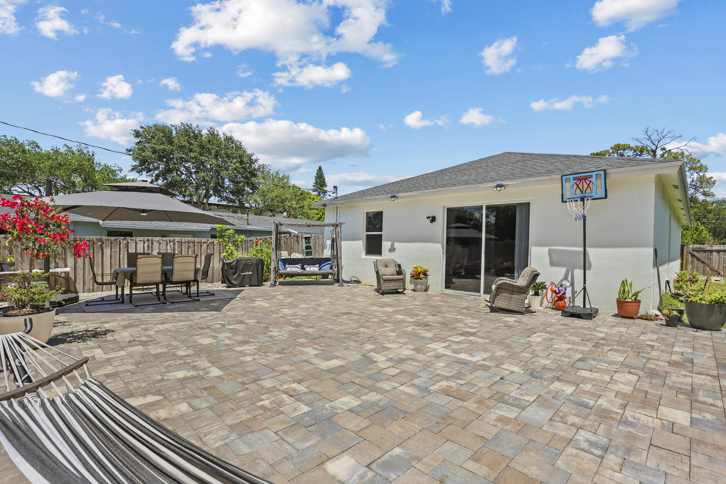GREENACRES 2 - Residential