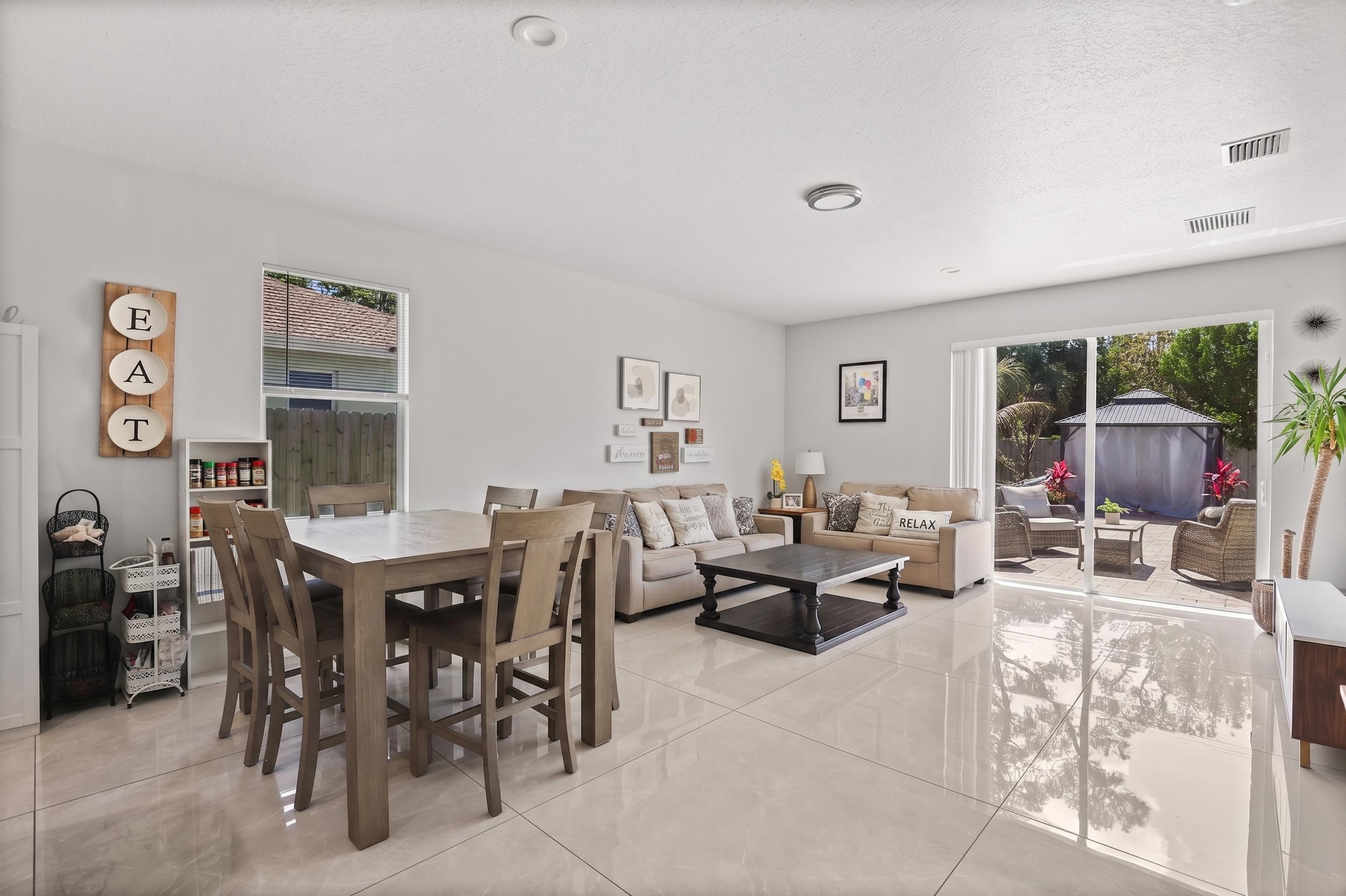 GREENACRES 2 - Residential