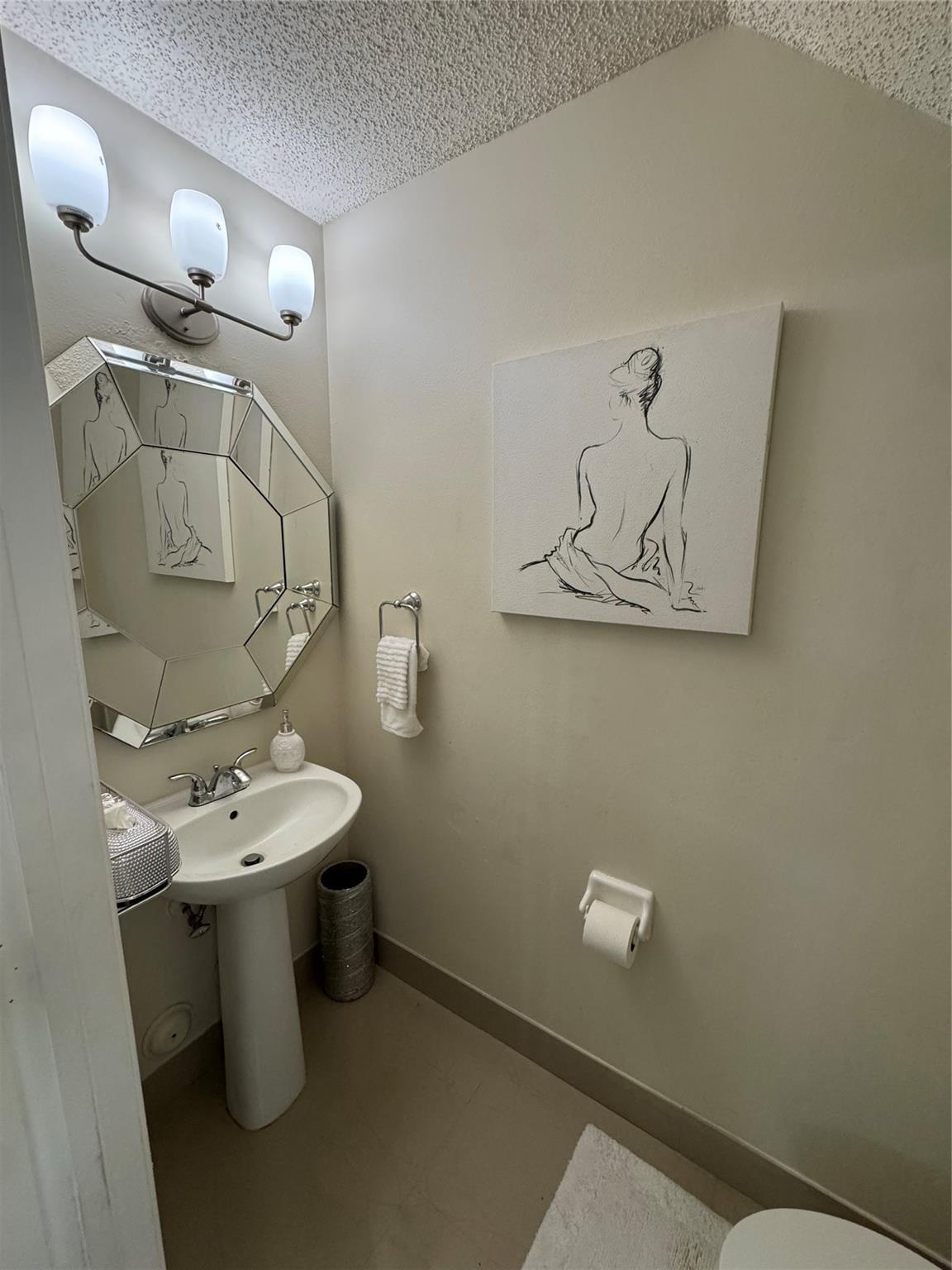 Land Sec 8 154-48 B - Residential