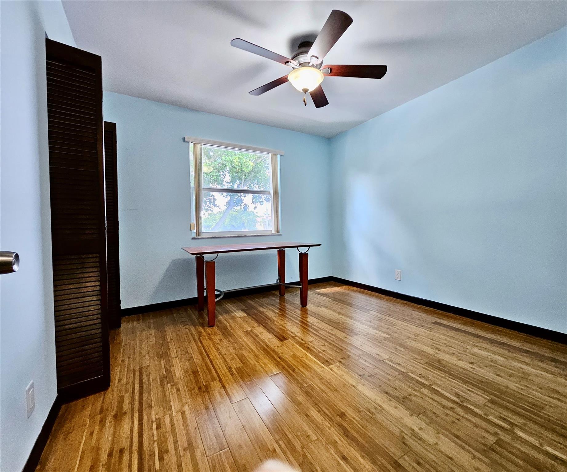 Royal Garden - Residential