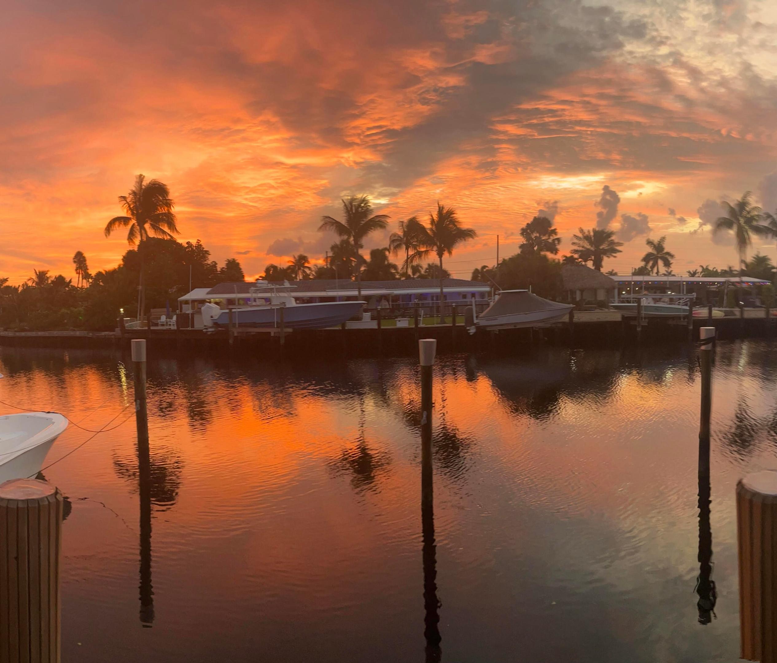 INDIGO POINTE - Residential