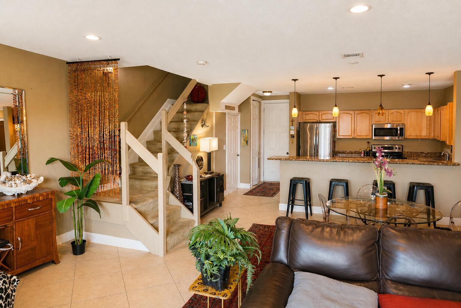 INDIGO POINTE - Residential