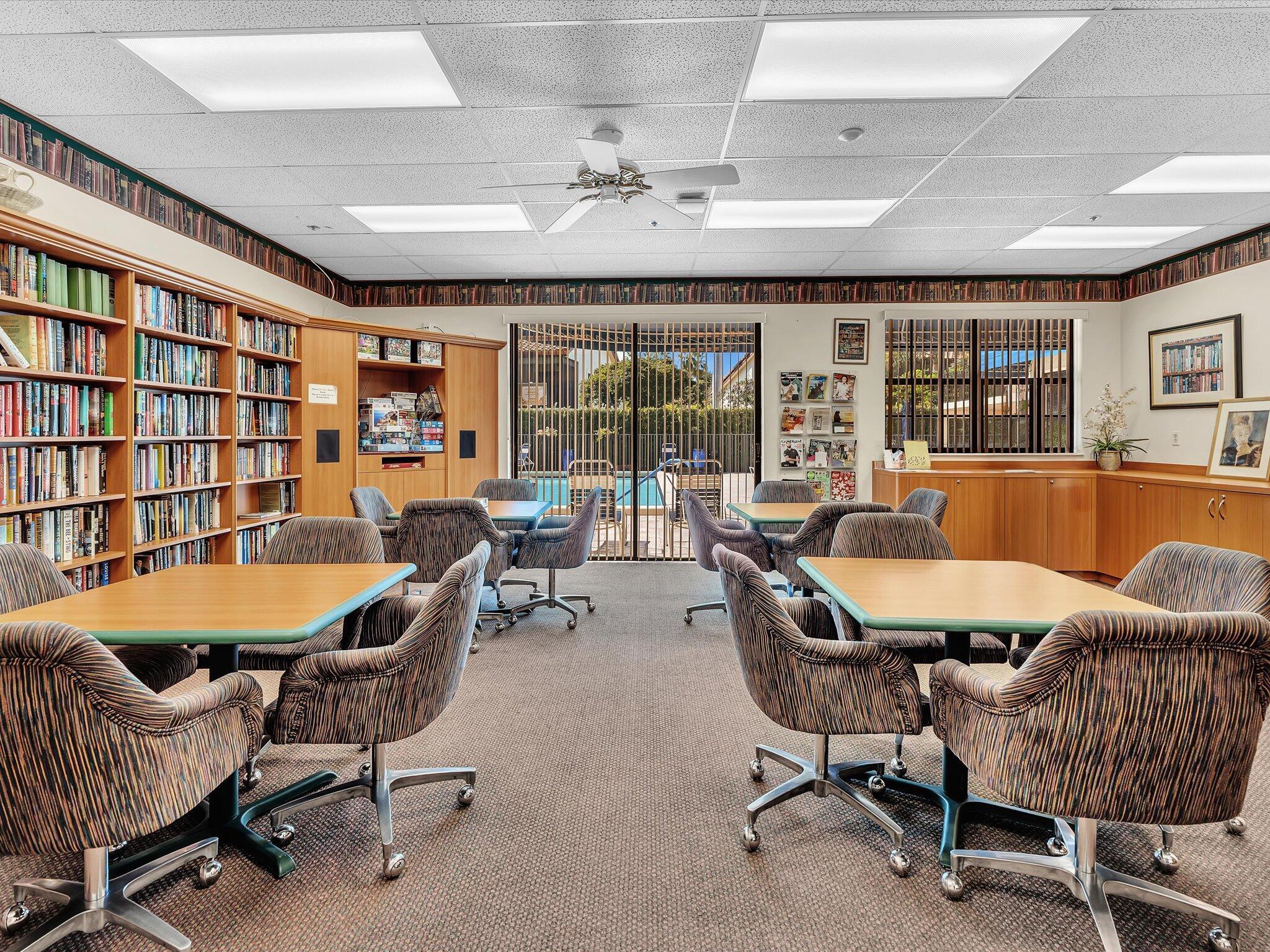 PALM CHASE CONDO - Residential