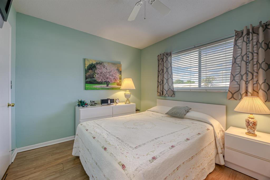 LEISUREVILLE FAIRWAY FIVE CONDO - Residential