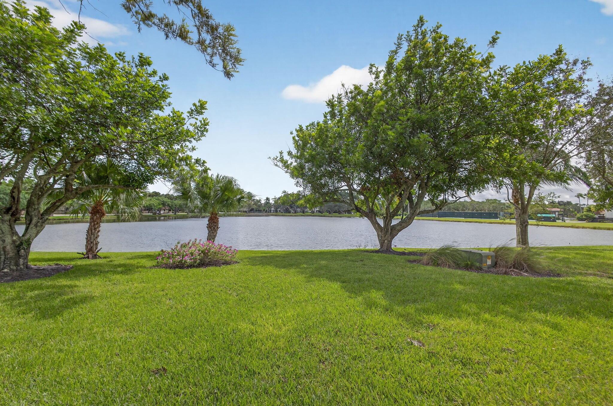 PGA National Club Cottage - Residential