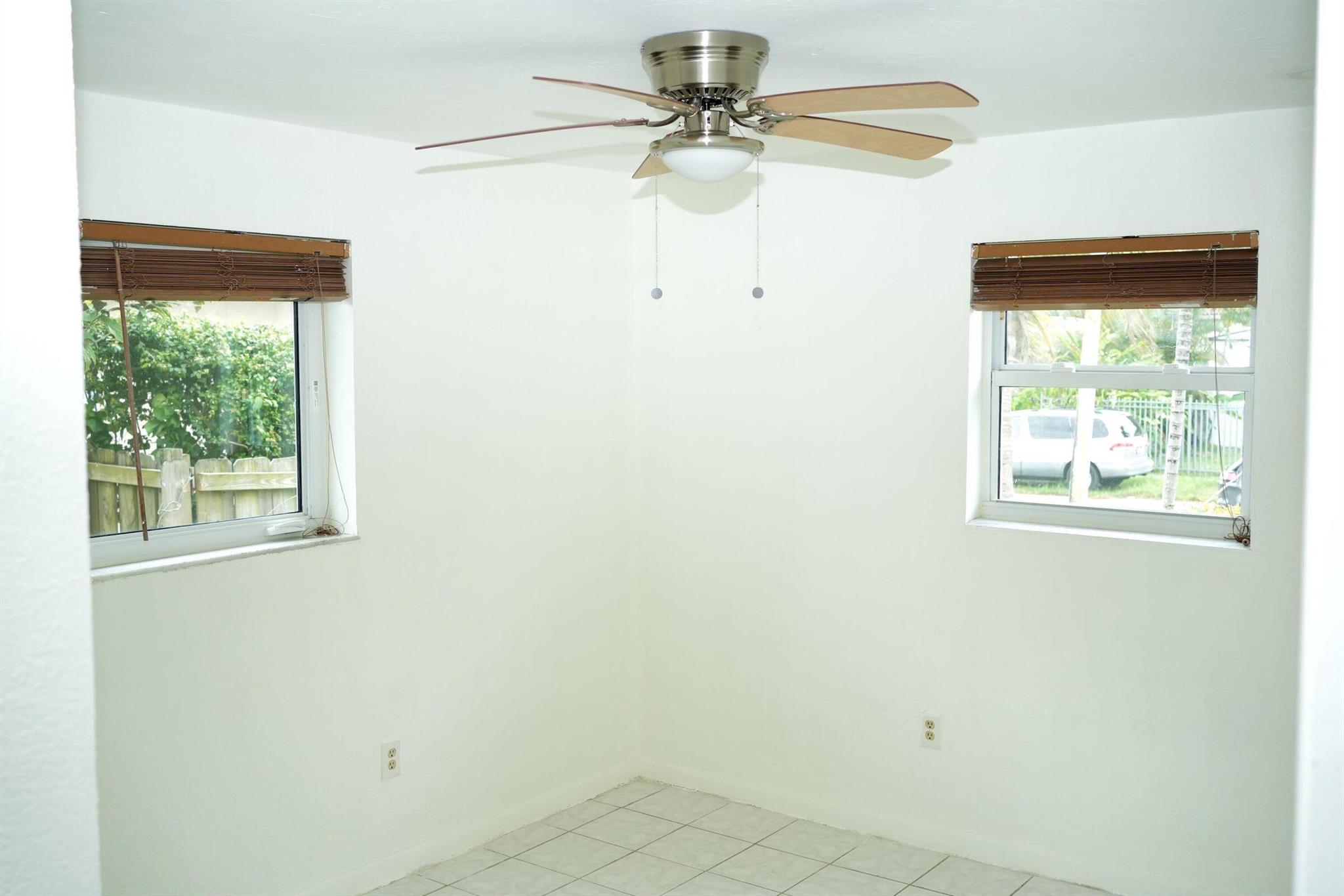 AMD PL BAY RIDGE - Residential Lease