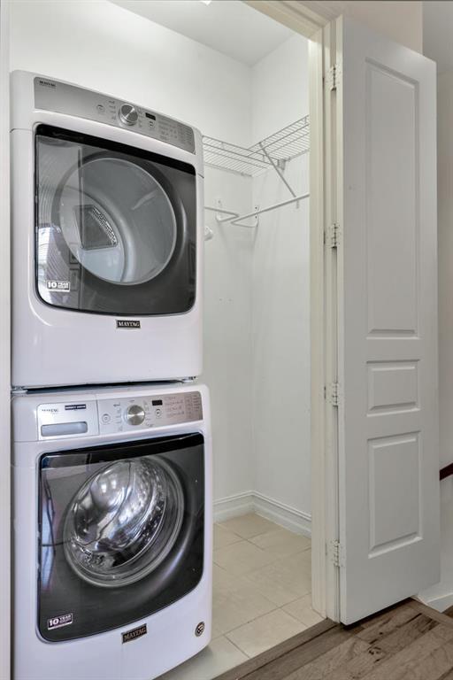 MAGNOLIA COURT - Residential