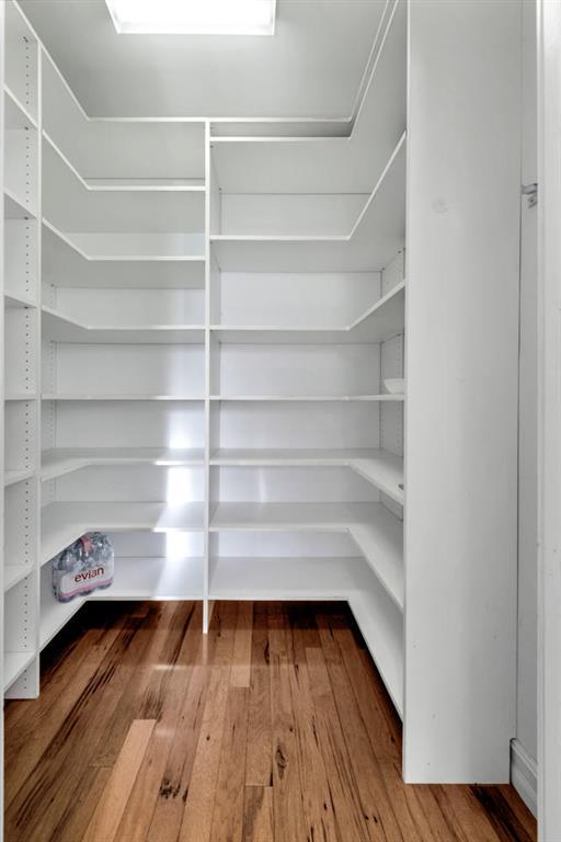 MAGNOLIA COURT - Residential