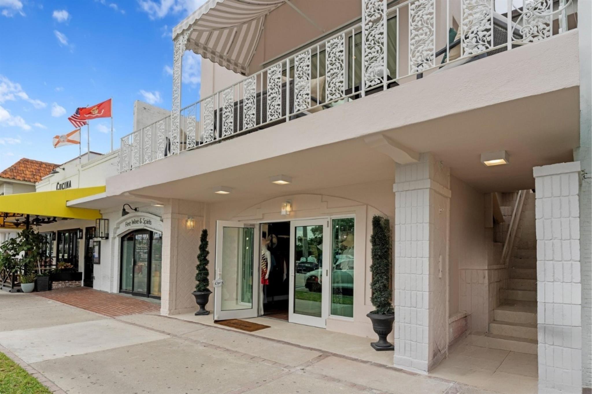 FLORAL PARK - Commercial Sale