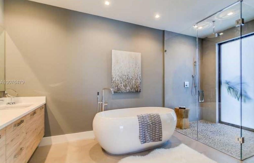 544 Moderno - Residential