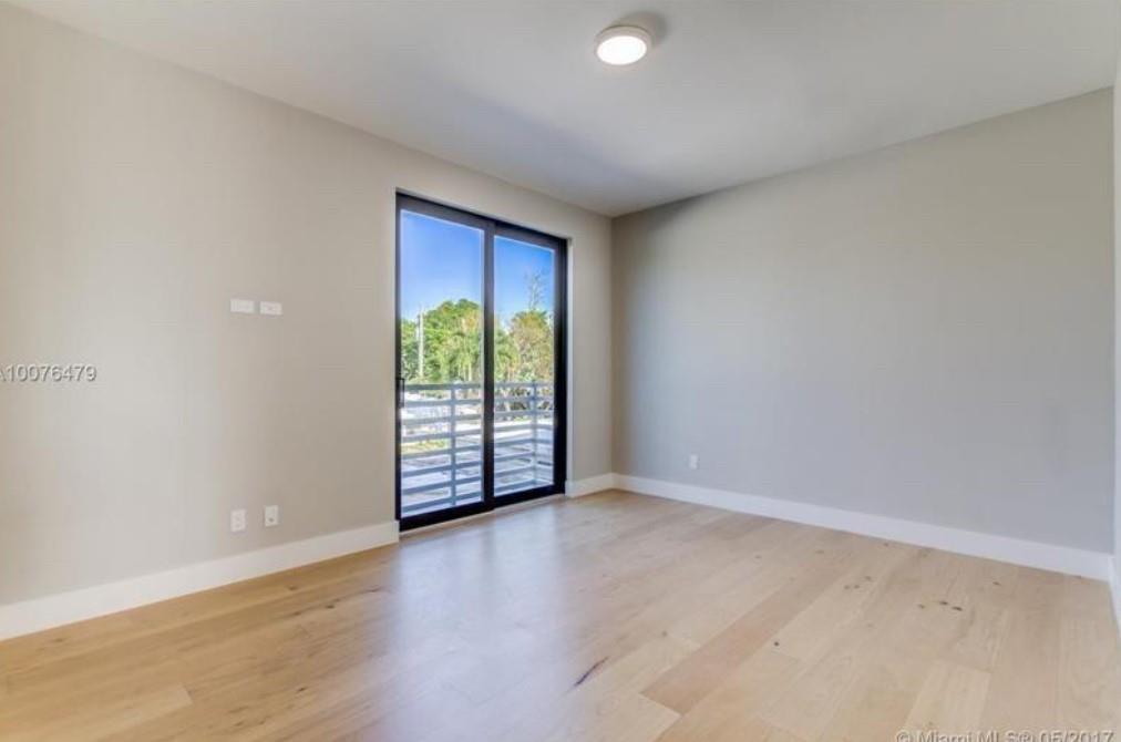 544 Moderno - Residential