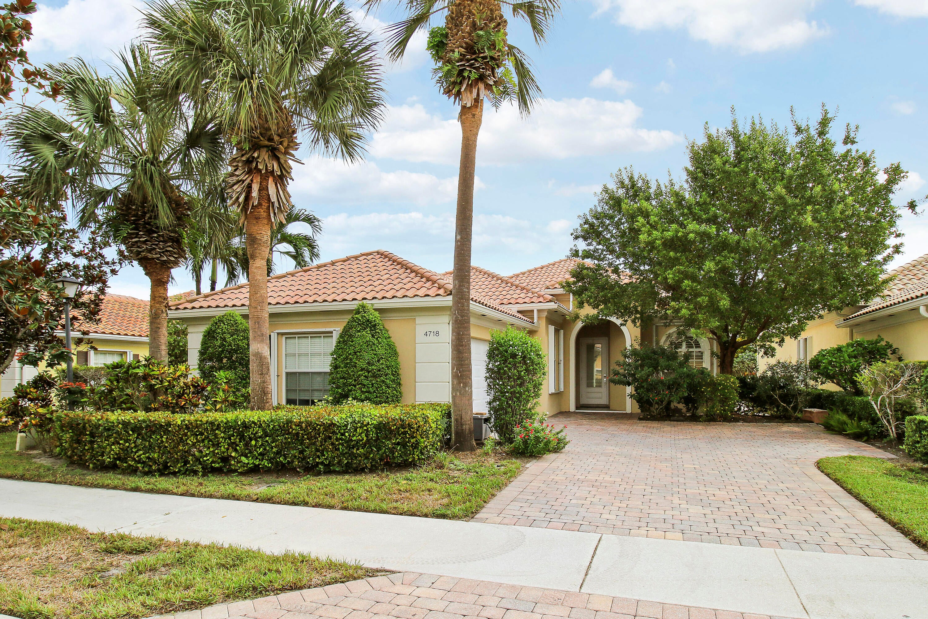 4718 Dovehill Drive