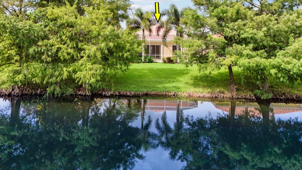 Photo of 4718 Dovehill Drive, Palm Beach Gardens, FL 33418 (MLS # B26079887)