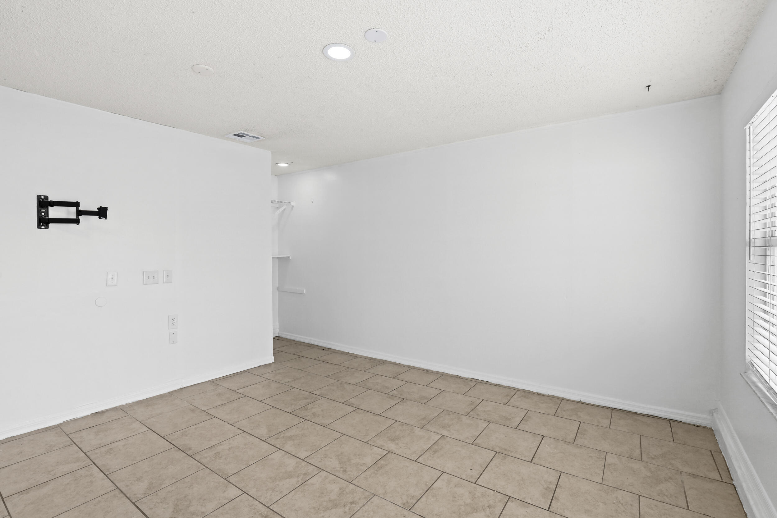 PORT ST LUCIE SECTION  22 - Residential Lease