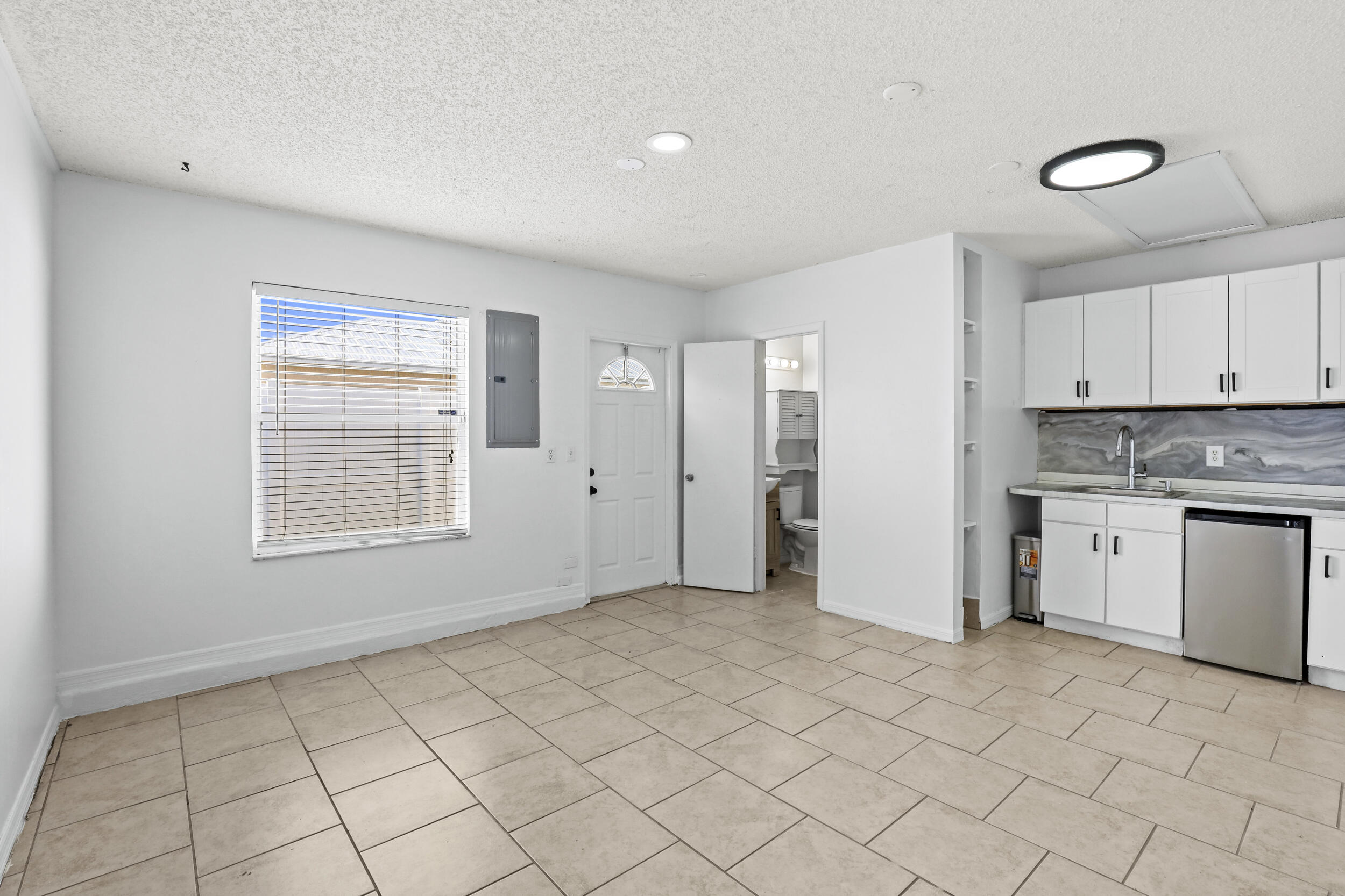 PORT ST LUCIE SECTION  22 - Residential Lease