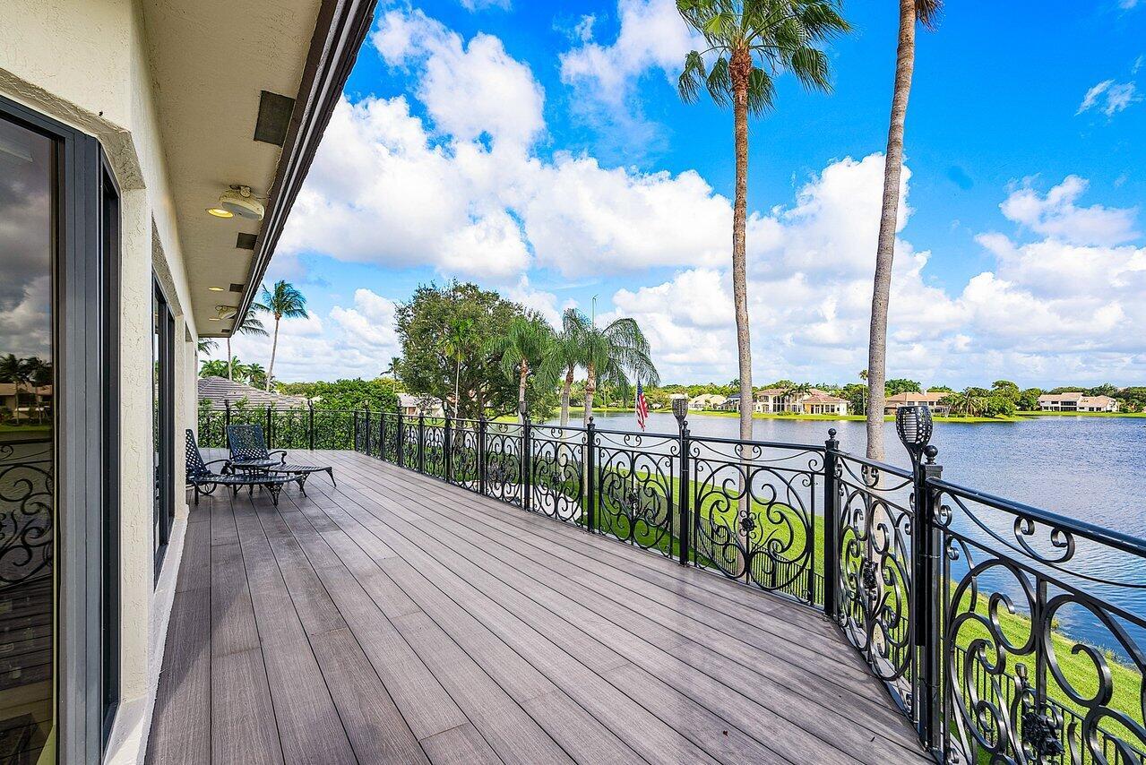 WOODFIELD HUNT CLUB - Residential