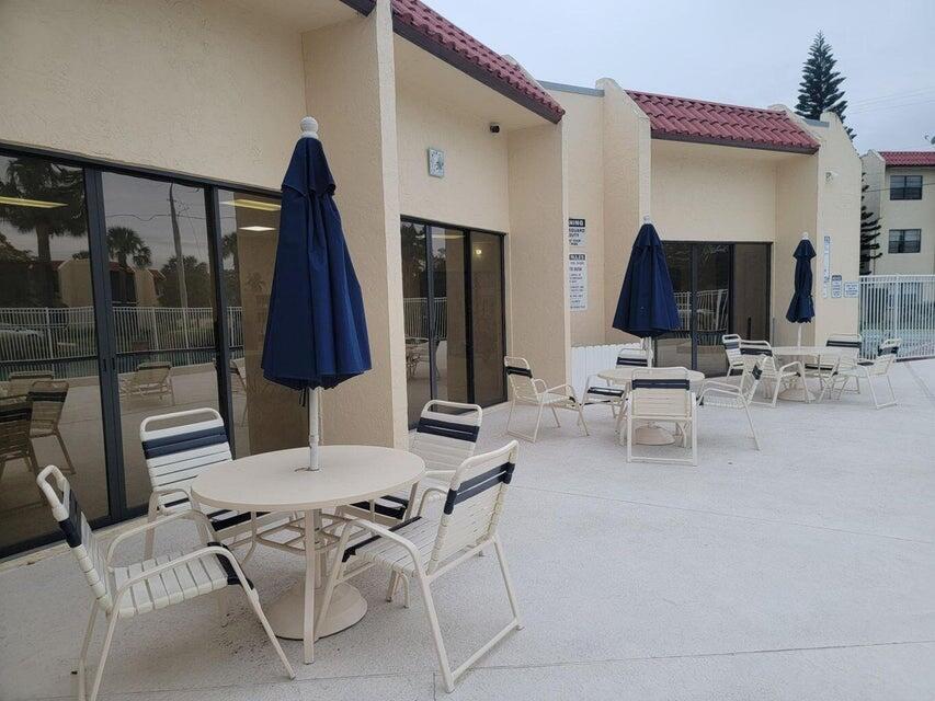 ISLAND HOUSE CONDOMINIUM - Residential Lease