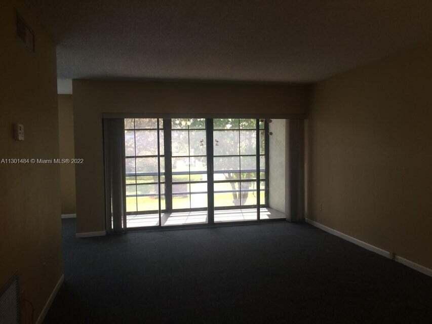 ISLAND HOUSE CONDOMINIUM - Residential Lease