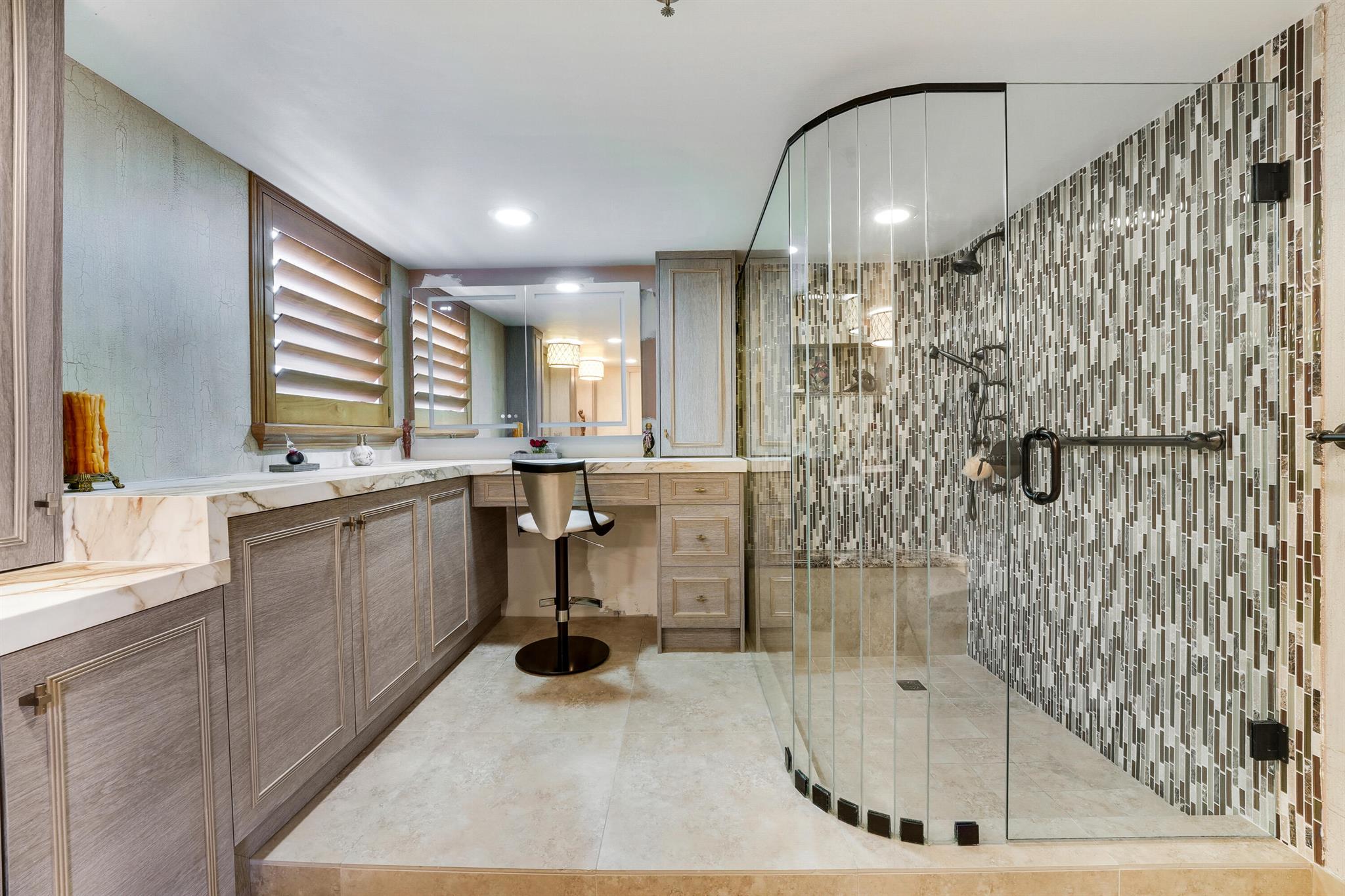 IMPERIAL AT PROMENADE - Residential