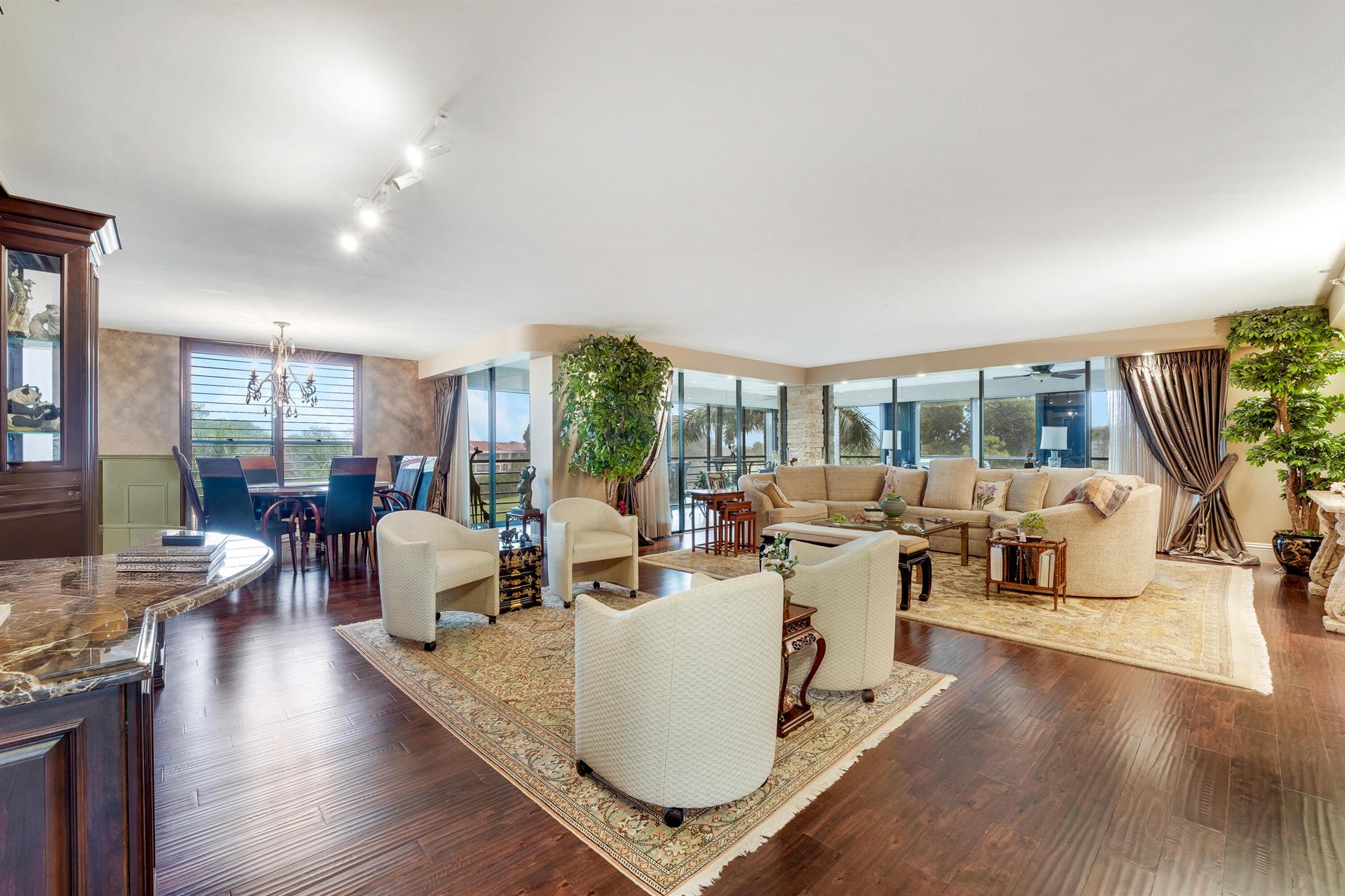 IMPERIAL AT PROMENADE - Residential