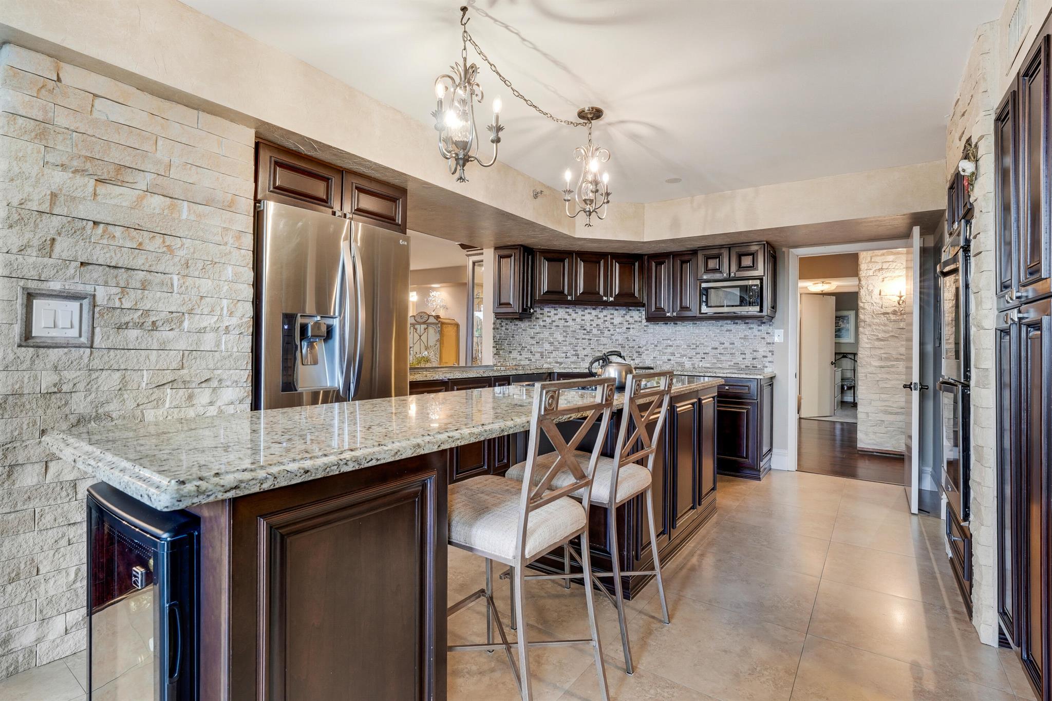 7567 Imperial Drive 402