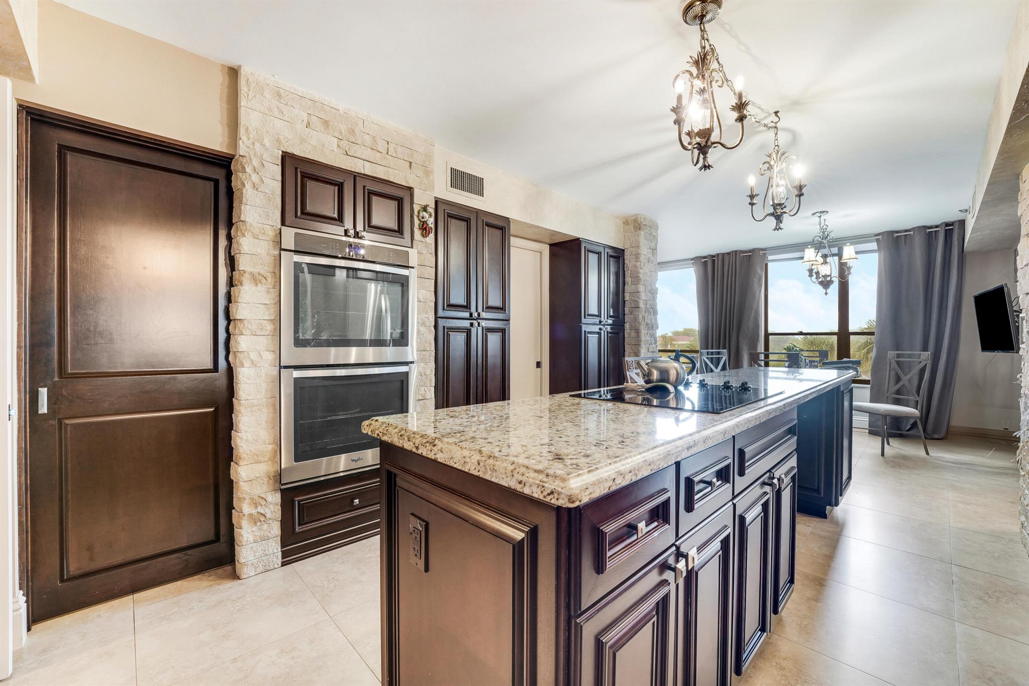 IMPERIAL AT PROMENADE - Residential