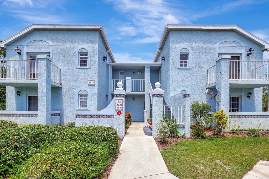 Photo of 1616 SE Green Acres Circle #M201, Port Saint Lucie, FL 34952 (MLS # R11013576)