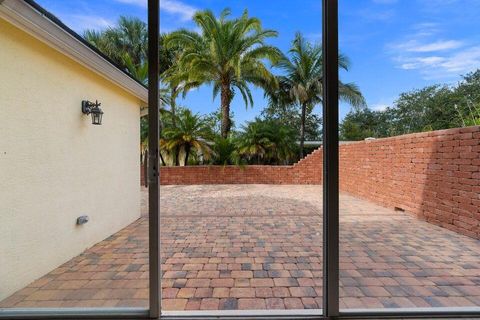 A home in Port St Lucie