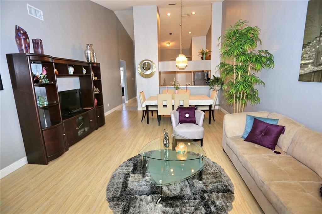 MALVERN/KINGS POINT - Residential