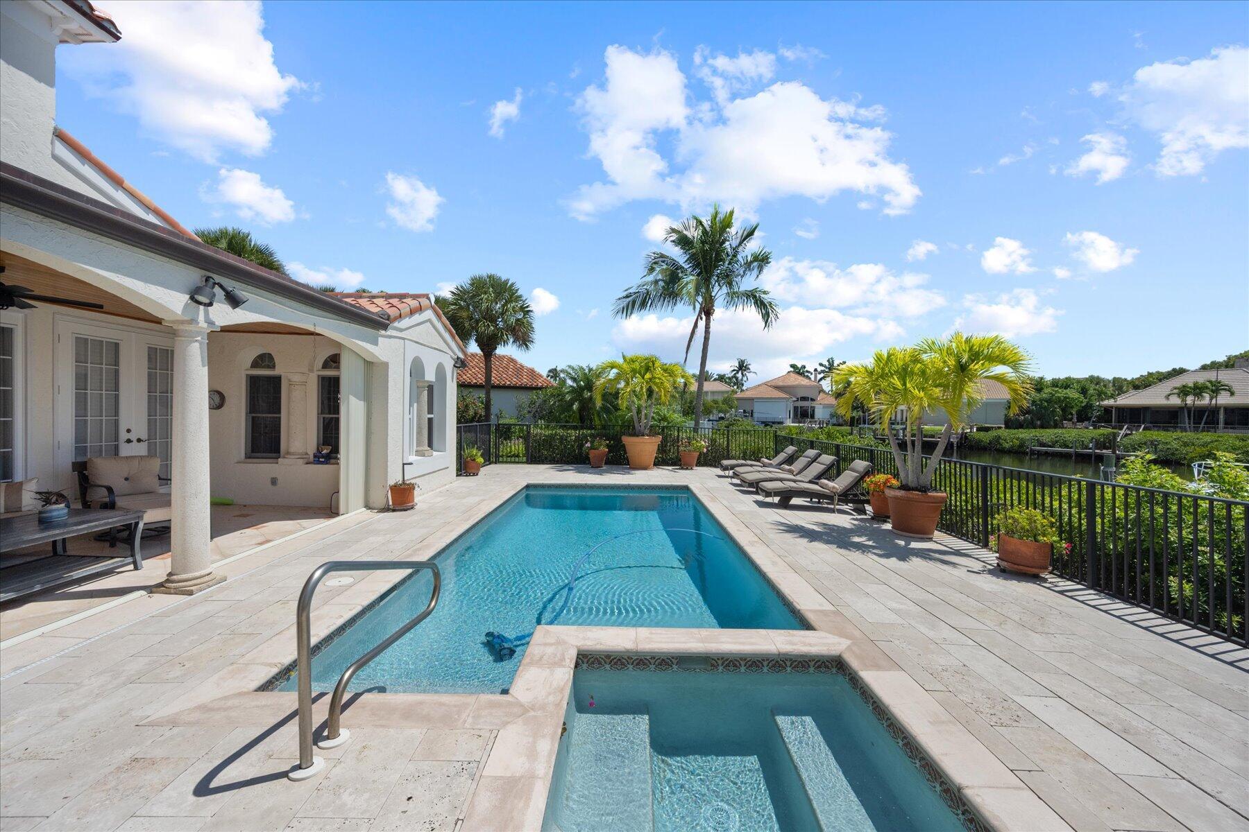 BARROW ISLAND AT JONATHAN - Residential