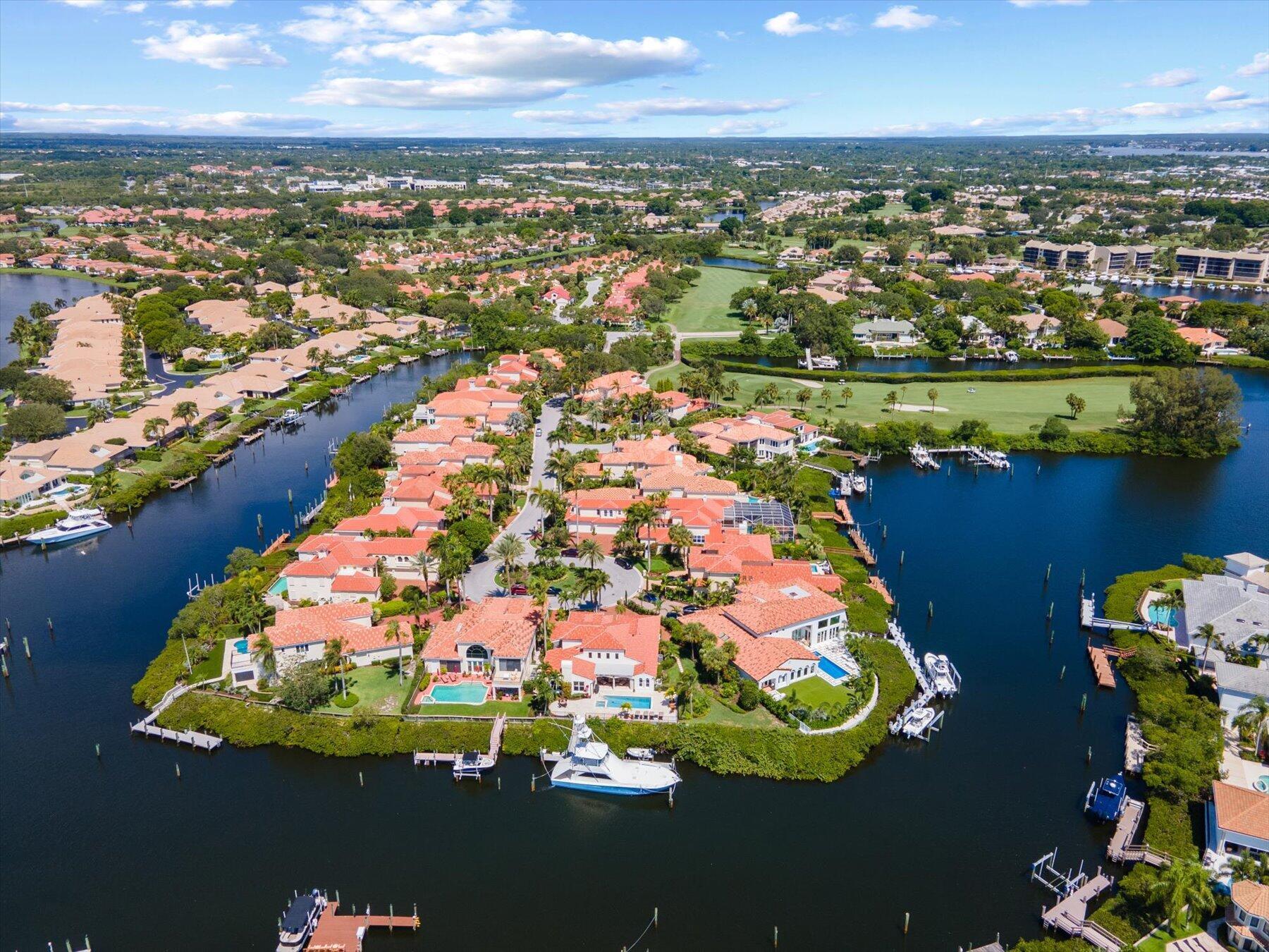BARROW ISLAND AT JONATHAN - Residential