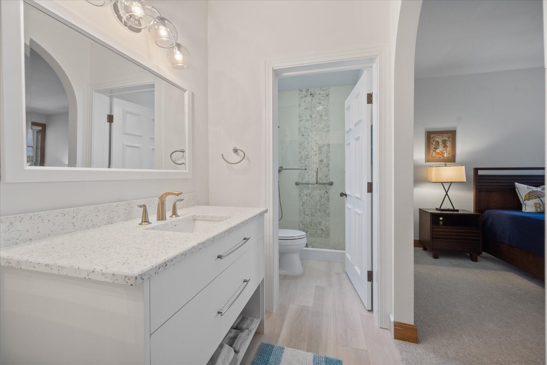 BARROW ISLAND AT JONATHAN - Residential