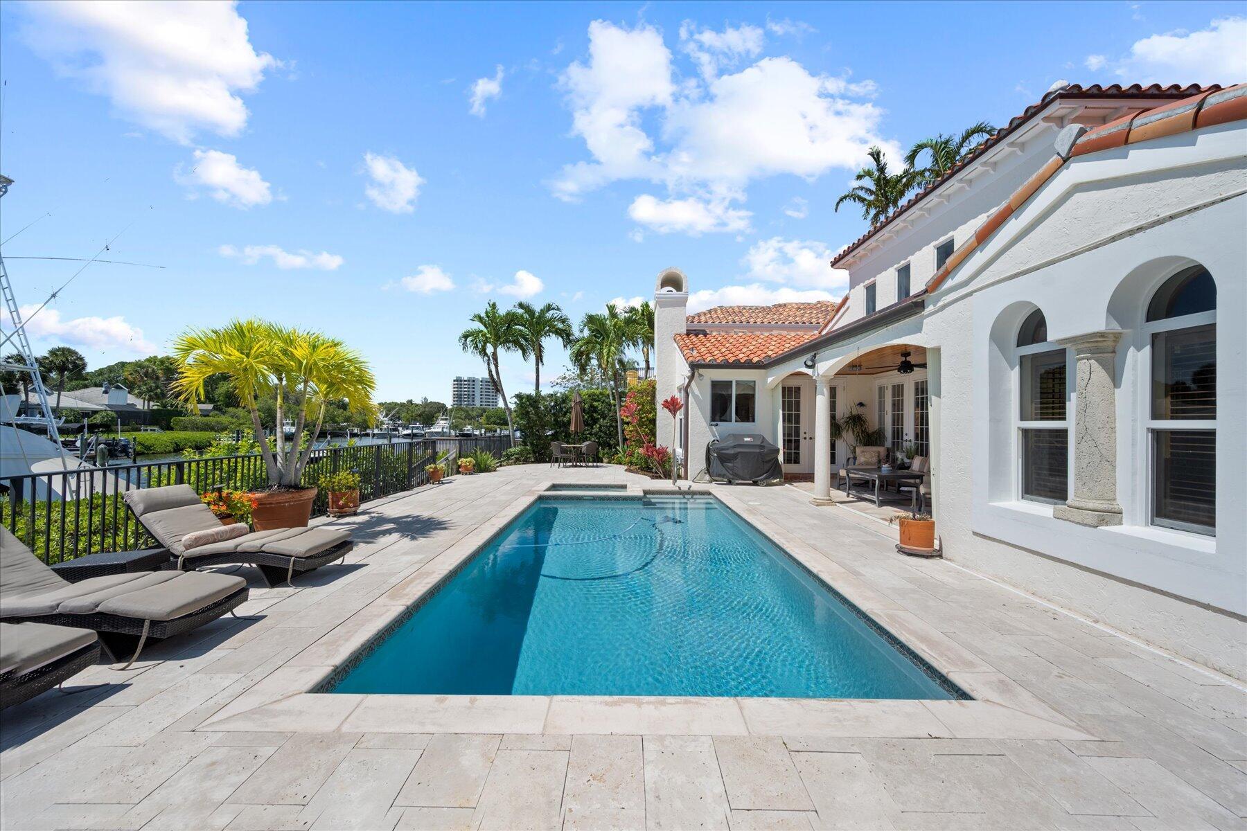 BARROW ISLAND AT JONATHAN - Residential