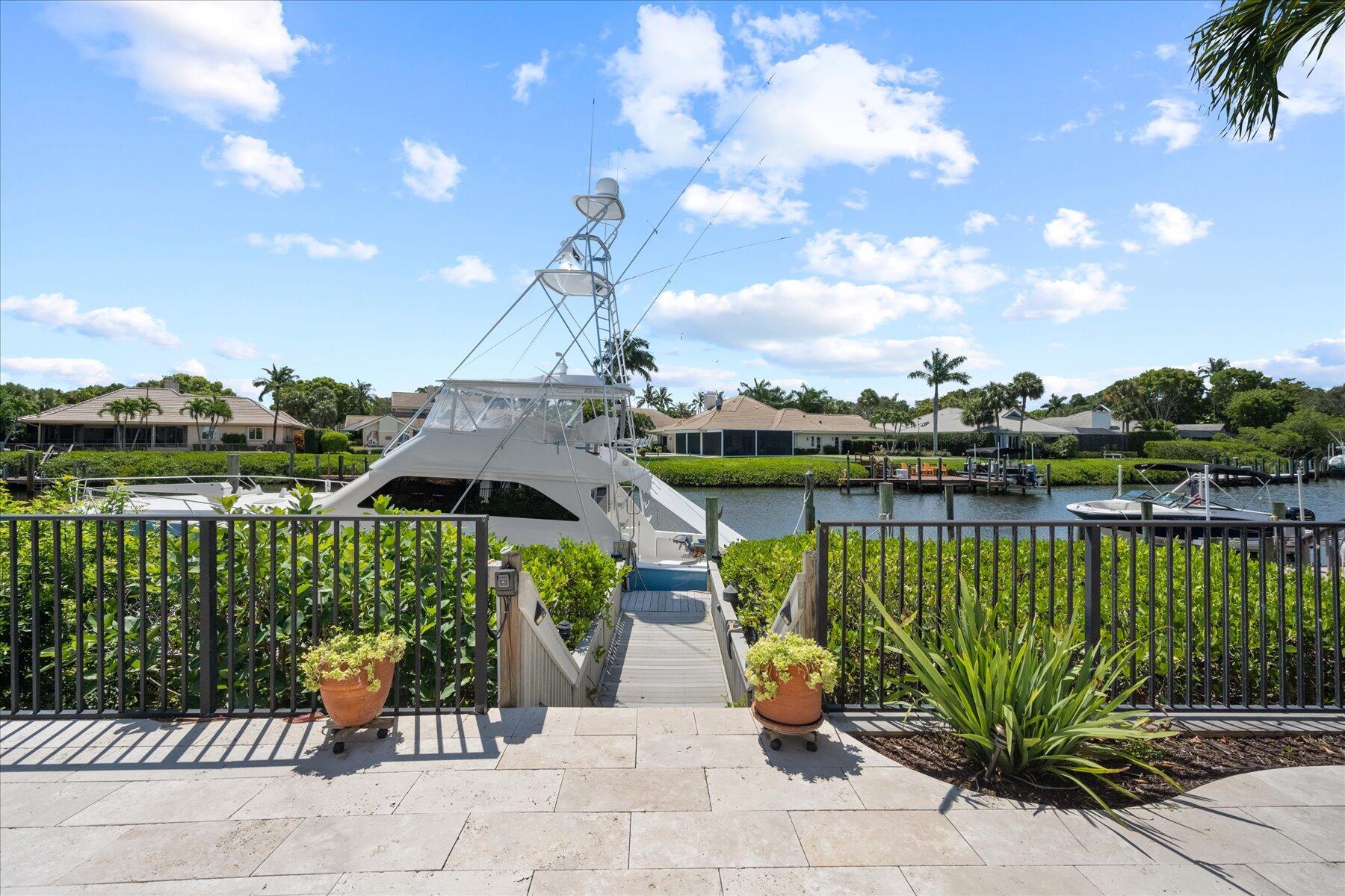 BARROW ISLAND AT JONATHAN - Residential