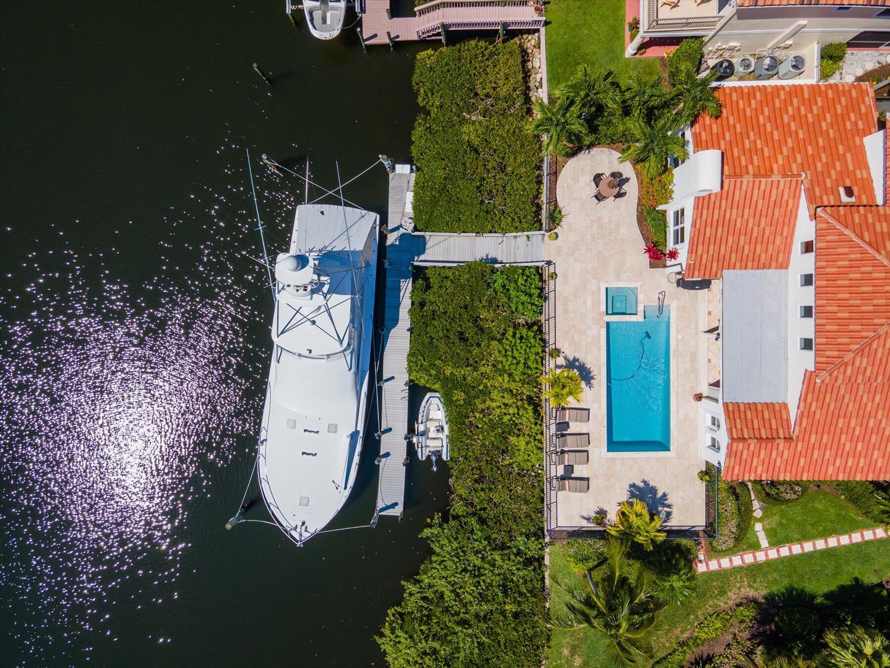 BARROW ISLAND AT JONATHAN - Residential