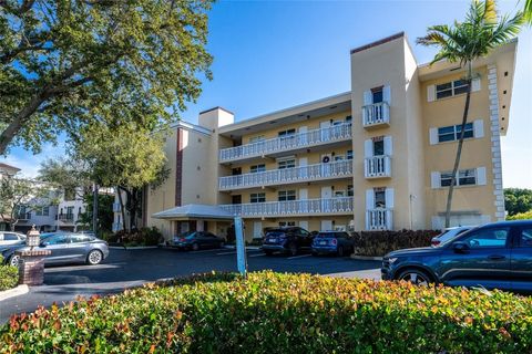 1332 Bayview Drive 401 Fort Lauderdale FL 33304