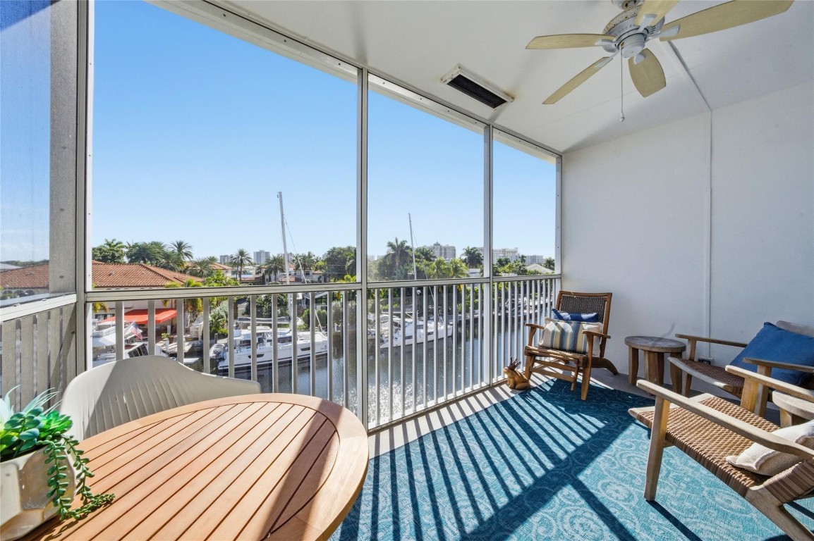 HAWTHORNE BAY - Residential