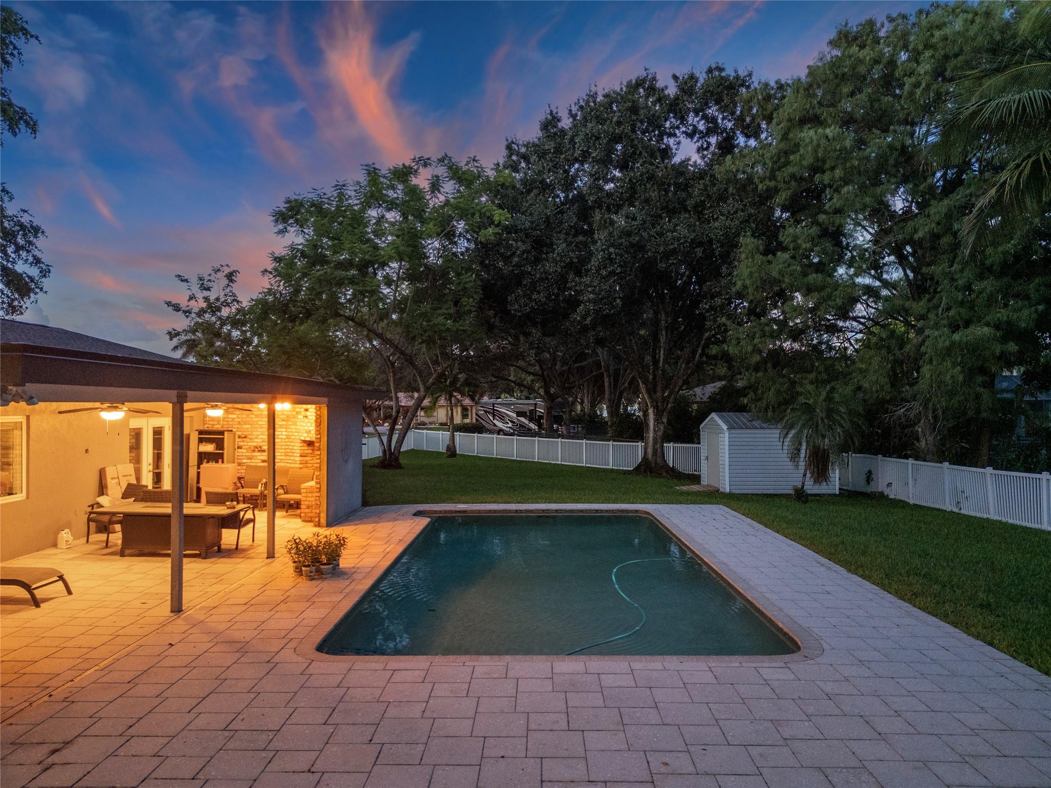 MARTHA BRIGHT FARMS - Residential