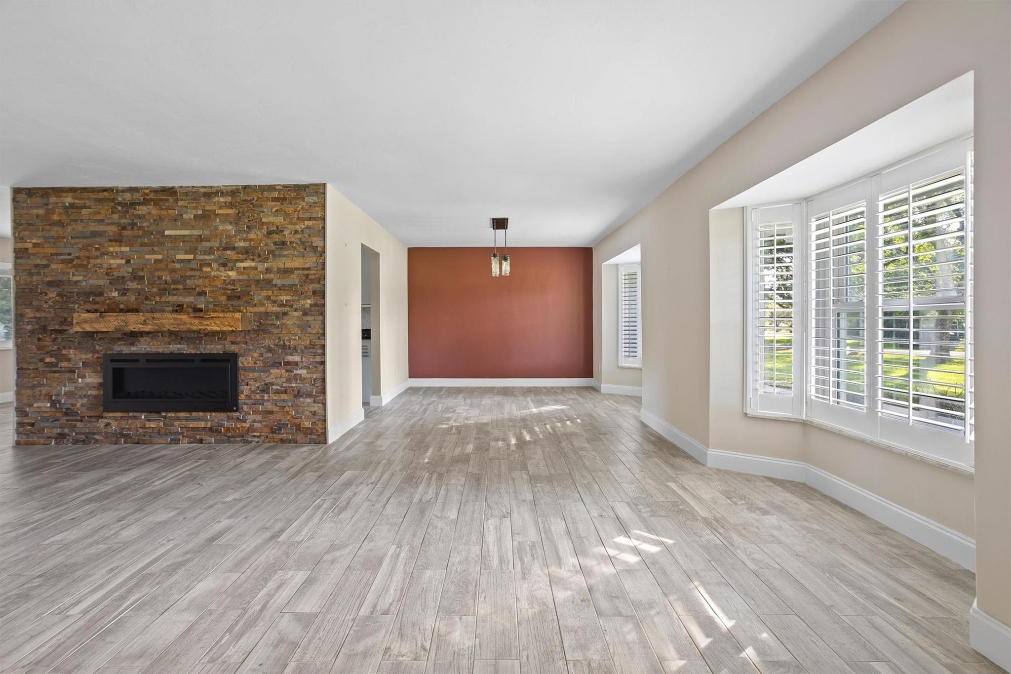 MARTHA BRIGHT FARMS - Residential